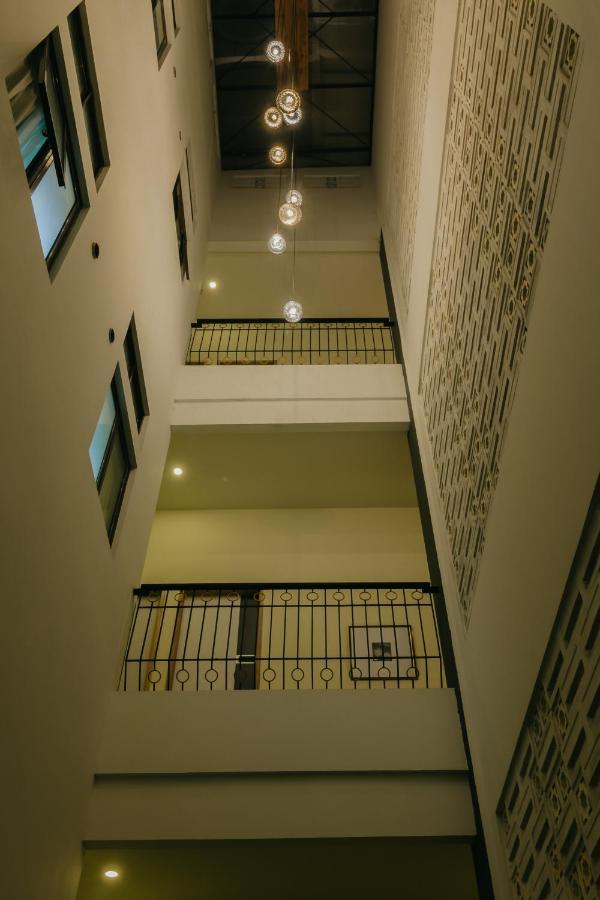 Urbanest House Slipi * Jakarta