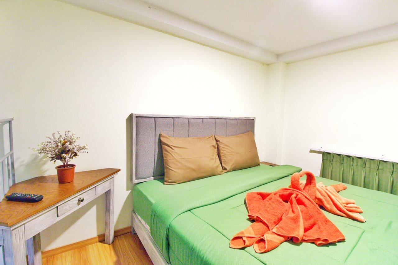 Urbanest House Slipi * Jakarta