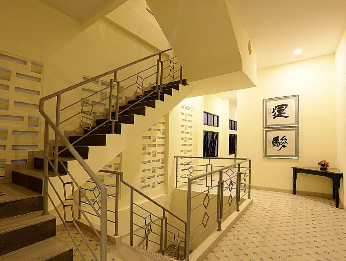 Urbanest House Slipi * Jakarta